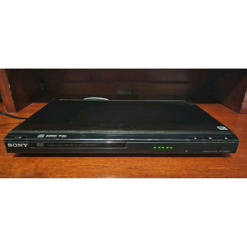 Sony DVP-SR-200P‎ DVD Player